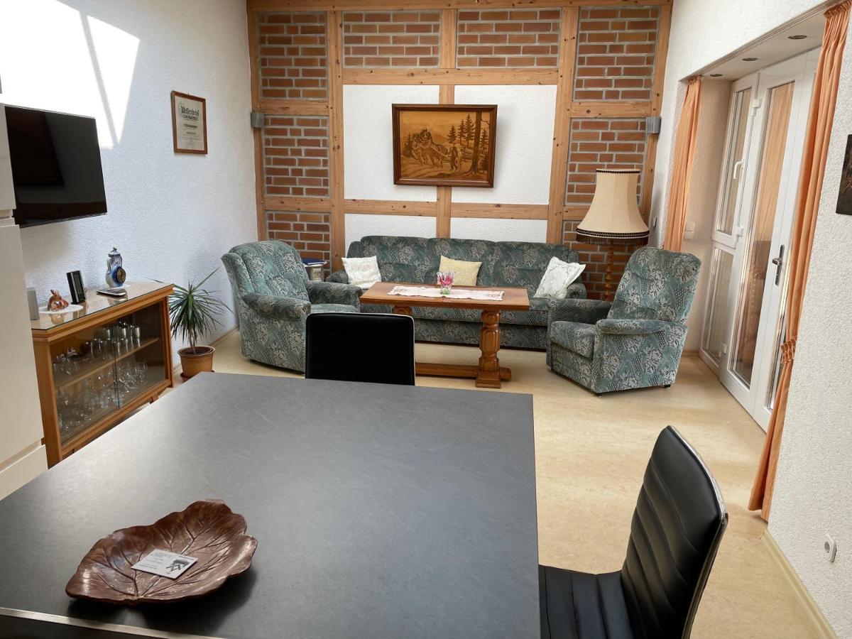 Zur Alten Tischlerei Wurzen Buitenkant foto